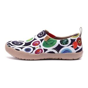 UIN Oopsie Daisy Canvas Walking Shoes